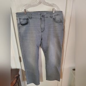 DL1961 Avery Modern Straight Jeans